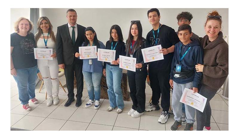 Δεύτερη κινητικότητα Erasmus + για το Γυμνάσιο Επισκοπής στη Σλοβακία Δεύτερη κινητικότητα Erasmus + για το Γυμνάσιο Επισκοπής στη Σλοβακία