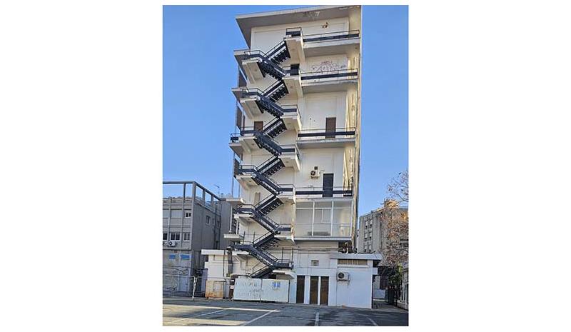 Δεν κατεδαφίζεται η Ιστορία: μας διδάσκει για το μέλλον
