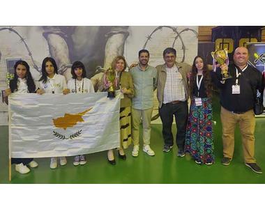 Δύο Διεθνείς Διακρίσεις για το Γυμνάσιο Αραδίππου στην Ολυμπιάδα Αγγλικών στην Ιορδανία