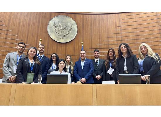 Επανένταξη του μαθήματος της Πολιτικής Αγωγής  ζητά η η Επ. Παιδειας της Βουλής των Νέων Αντιπροσώπων