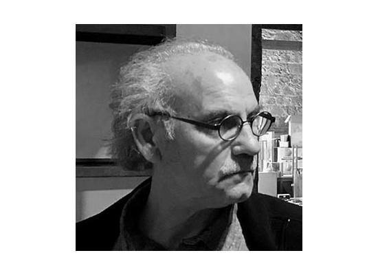 Απονομή παρασήμου Αξιωματούχου των Τεχνών και των Γραμμάτων στον Θεόδουλο Γρηγορίου