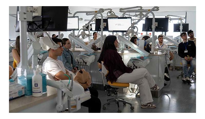 Πραγματοποιήθηκε με επιτυχία 2ο EUC Dental Symposium Πραγματοποιήθηκε με επιτυχία 2ο EUC Dental Symposium