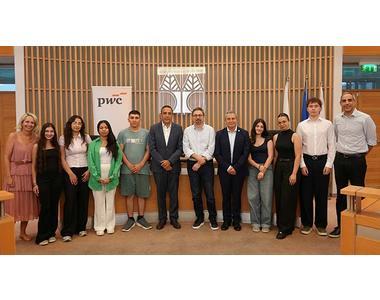 Επτά υποτροφίες από το PwC Foundation σε αριστούχους/ες φοιτητές/τριες του Πανεπιστημίου Κύπρου