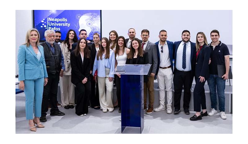 Εικονική ποινική δίκη για την ενδοοικογενειακή βία από φοιτητές της Νομικής Σχολής Εικονική ποινική δίκη για την ενδοοικογενειακή βία από φοιτητές της Νομικής Σχολής
