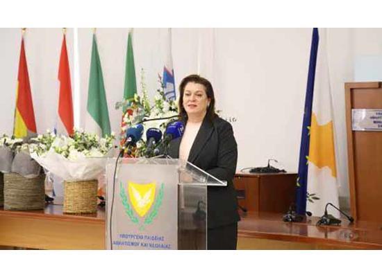 Η Μιχαηλίδου ανακοίνωσε στην ΠΟΕΔ την πρόθεσή της για τροποποιήσεις στο ν/σ για την Αξιολόγηση