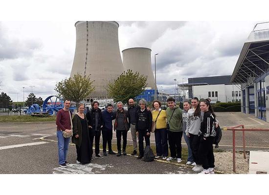 Εκδρομή Λυκείου Παλουριώτισσας στον πυρηνικό σταθμό Nogent-sur-Seine CNPE - Γαλλία