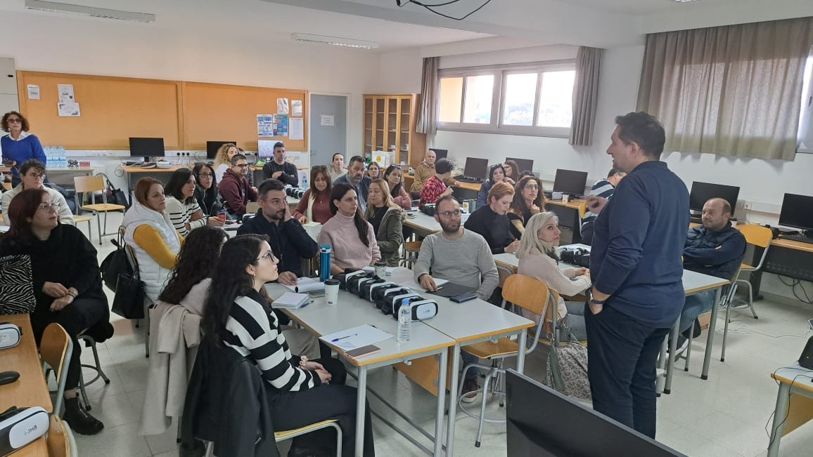 Επιμορφωτικό σεμινάριο Βιολογίας για αξιοποίηση τεχνολογιών Εκτεταμένης Πραγματικότητας AR και VR