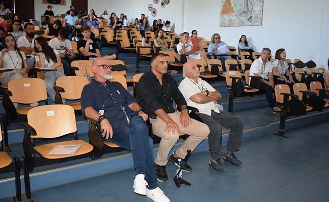 Ολοκλήρωση Σχολικού συνεδρίου του Λυκείου Παραλιμνίου Ολοκλήρωση Σχολικού συνεδρίου του Λυκείου Παραλιμνίου