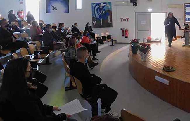 Δειγματική διδασκαλία στο μάθημα της Ιστορίας Προσανατολισμού Α΄ Λυκείου Αποστ.  Λουκά Κολοσσίου