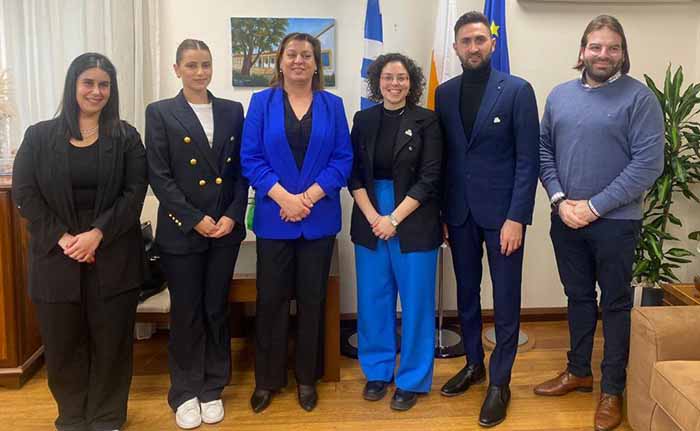 Συνάντηση Μιχαηλίδου με αντιπροσωπεία του Συμβουλίου Νεολαίας Κύπρου