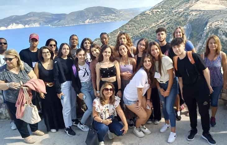 Το  Γυμνάσιο Μακεδονίτισσας στην Κεφαλονιά με το Erasmus+ RIZE
