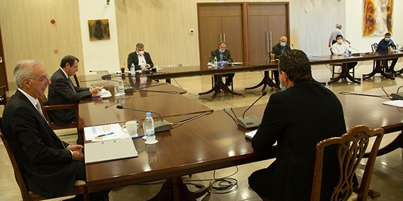 Επιστρέφουν οι μαθητές των Δημοτικών και Γυμνασίων