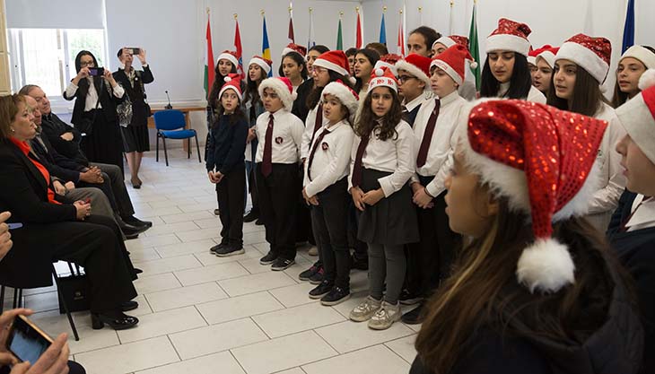 To ΥΠΑΝ φιλοξενεί παιδιά προσφύγων που κατέφυγαν στην Αρμενία  από το Ναγκόρνο Καραμπάχ