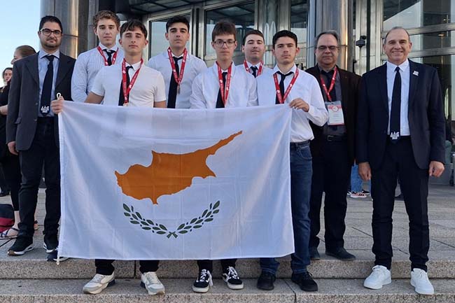 Δυο χάλκινα μετάλλια εξασφάλισε η Κύπρος στην Ευρωπαϊκή Ολυμπιάδα Πειραματικής Επιστήμης