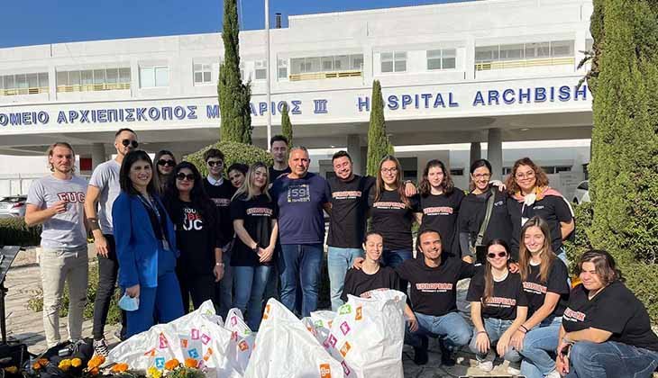 Χριστουγεννιάτικη εκδήλωση αγάπης Ευρωπαϊκού Πανεπιστημίου στο Μακάρειο Νοσοκομείο