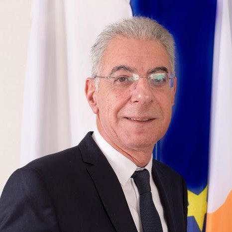 Διευκολύνσεις στους εργαζόμενους στον δημόσιο τομέα για να παραλαμβάνουν τα παιδιά τους από σχολεία