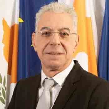 Προδρόμου: Οι Τούρκοι δεν αντέχουν την επιγραφή «Ελληνικό Γυμνάσιο»