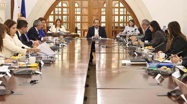 ΠτΔ για το Νέο Σχέδιο Αξιολόγησης Εκπαιδευτικών: Δεν μπορούμε να συζητάμε επ’ άπειρον