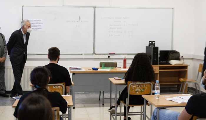 Προδρόμου: Ομαλά ξεκίνησαν οι Παγκύπριες Εξετάσεις