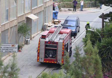 Έβαλαν φωτιά σε δημοτικό σχολείο στον Στρόβολο