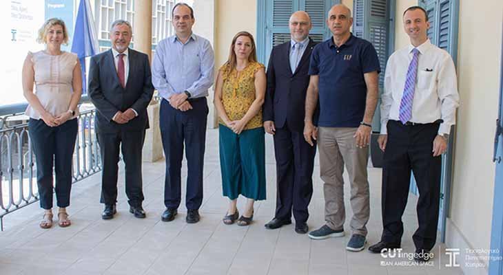 Η ανάπτυξη συνεργασιών στο επίκεντρο της επίσκεψης του Πρέσβη της Τσεχίας στο ΤΕΠΑΚ