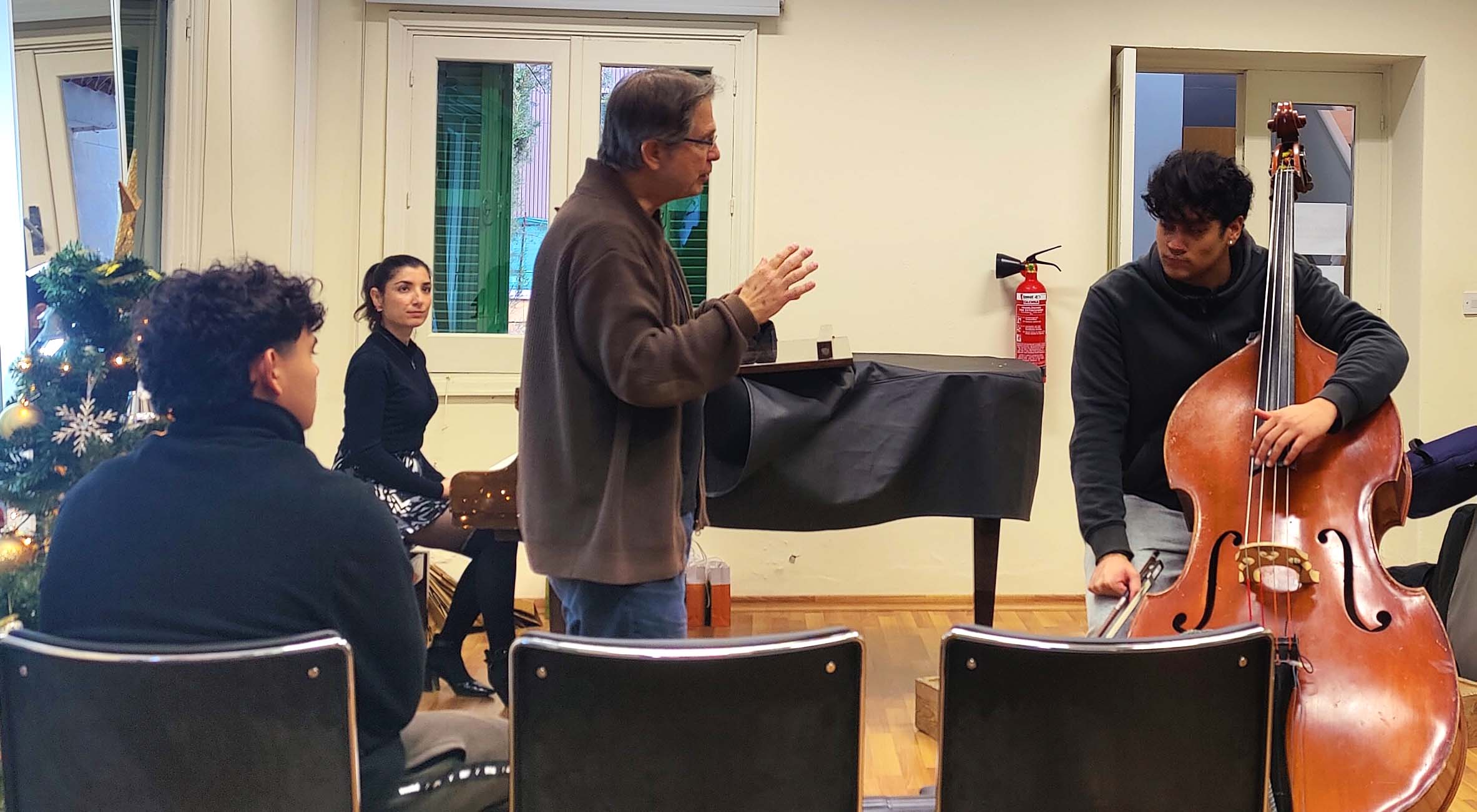 Μουσική Ακαδημία Πανεπ. Κύπρου: Σεμινάριο - Masterclass κοντραμπάσου από τον Τάκη Καπογιάννη