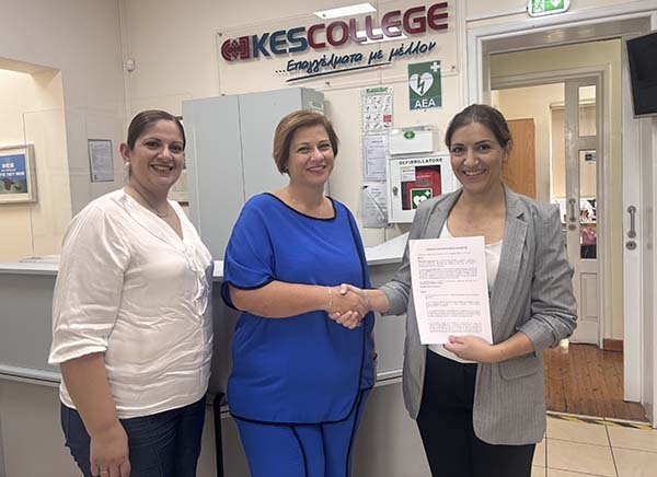Συμφωνία Συνεργασίας KES College με WAVEMAKER Hospitality Ltd για πρακτική άσκηση φοιτητών Image