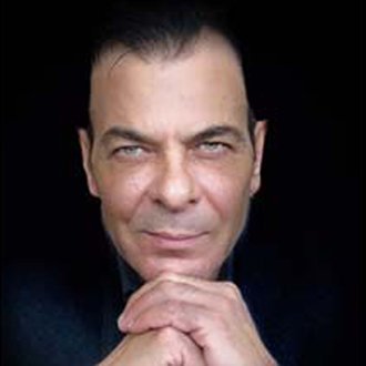 Μάσκες, γάντια, έξοδος