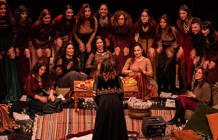 Η Χορωδία Amalgamation παρουσιάζει την παράσταση CLAY– ΠΗΛΟΣ στη Λεμεσό