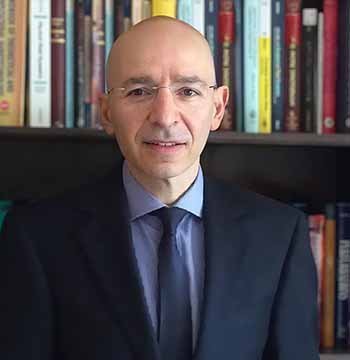 Ο Καθηγητής του Παν. Λευκωσίας Δημ. Δρικάκης Μέλος της Συντακτικής Ομάδας του Nature Scientific Reports