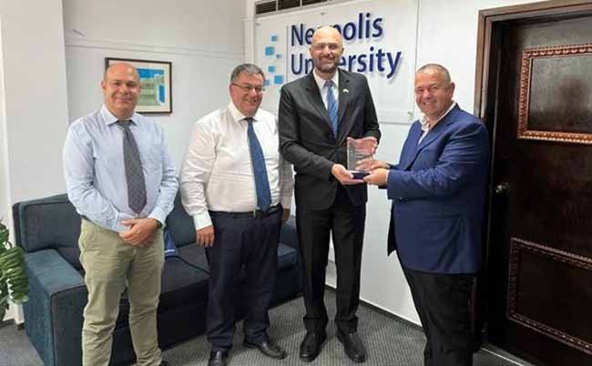 Πανεπιστήμιο Νεάπολις: Συνάντηση εργασίας με τον Πρέσβη του Κράτους του Ισραήλ