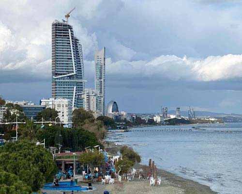 Λύκειο Αγίου Ιωάννη: Οι ιπτάμενοι μετανάστες ζητούν βοήθεια