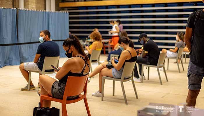 Με επιτυχία λειτούργησε στο ΤΕΠΑΚ εμβολιαστικό Κέντρο «Walkin»