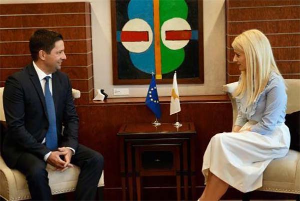 Η ΠτΒ δέχθηκε τον Πρύτανη του Εθνικού και Καποδιστριακού Πανεπιστημίου Αθηνών Η ΠτΒ δέχθηκε τον Πρύτανη του Εθνικού και Καποδιστριακού Πανεπιστημίου Αθηνών