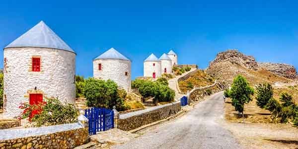 Διαλεξη Π.Λ.: Traditional Mediterranean Life style: Millennia in the making and as healthy as itgets!
