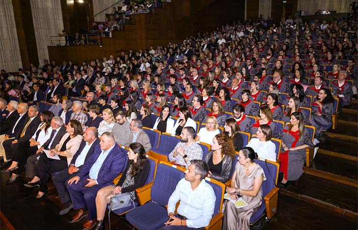 ΑΠΚΥ: 511 νέες και νέοι απόφοιτοι έλαβαν τον τίτλο σπουδών τους