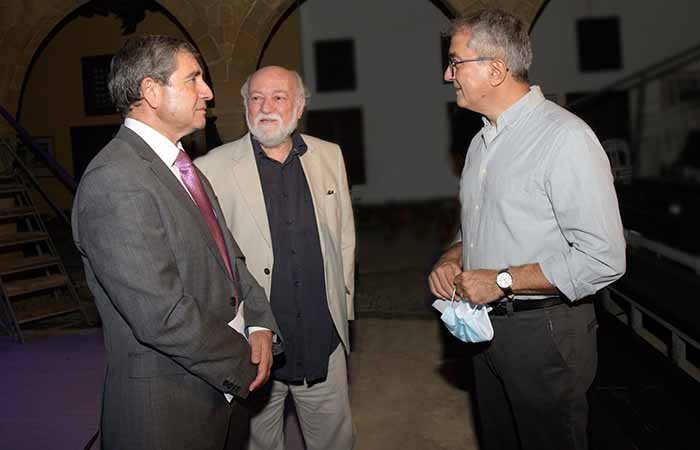 Ο Δάντης στα “Νερά της Κύπρου”: Εκδηλώσεις για τα 700 χρόνια από τον θάνατο του Ιταλού ποιητή
