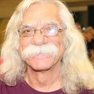 Στο σχολείο δεν υπάρχουν προβλήματα αλλά οι λύσεις όλων των προβλημάτων της κοινωνίας Στο σχολείο δεν υπάρχουν προβλήματα αλλά οι λύσεις όλων των προβλημάτων της κοινωνίας