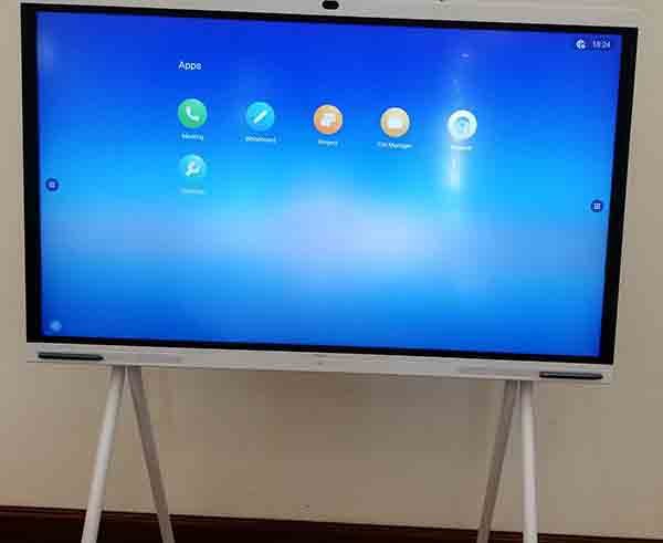 Η Huawei Κύπρου ενισχύει το ΤΕΠΑΚ με τη διαδραστική πλατφόρμα επόμενης γενιάς IdeaHub
