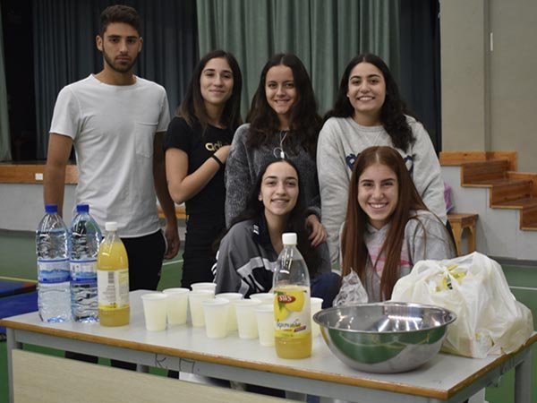 Λύκειο Πολεμιδιών: Αιμοδοσία εις μνήμη Π. Πέτρου Επιθεωρητή Φιλολογικών Μαθημάτων