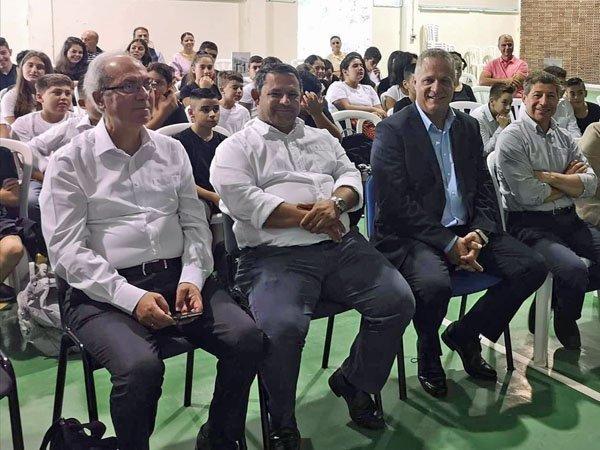 Επίσκεψη Χαμπιαούρη στη Σχολές Ομόδους και Μιτσή Λεμύθου
