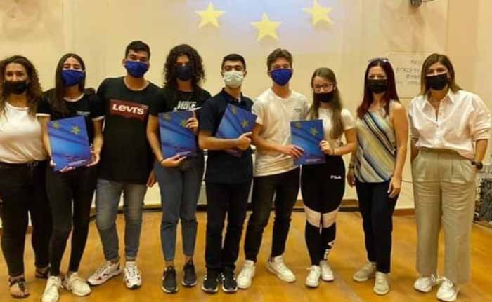 Διακρίσεις για το Λύκειο και ΤΕΣΕΚ Αγίου Χαραλάμπους Έμπας