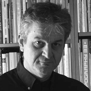 Σχεδιαστική σκέψη, μη-σχεδιαστές και πληροφοριακά γραφήματα σε συνθήκες κρίσης (ή πανδημίας)