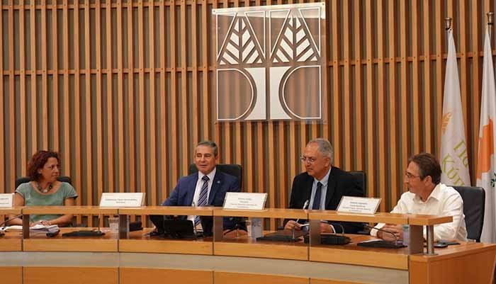 Ενίσχυση της συνεργασίας μεταξύ Πανεπιστημίου Κύπρου και Υπουργείου Γεωργίας
