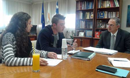 «Ναι» των μαθητών στον Καδή για διενέργεια εξετάσεων στο τέλος κάθε τετραμήνου