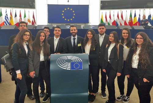 Το Γυμνάσιο – Λύκειο ΟΛΥΜΠΙΟΝ στο Ευρωκοινοβούλιο