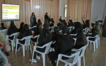 Ομιλείτε Ελληνικά; Το Γυμνάσιο Ακροπόλεως τιμά την Παγκόσμια Ημέρα Ελληνικής Γλώσσας
