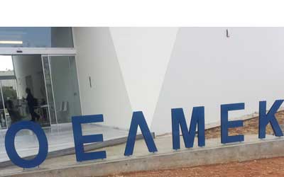 ΣΕΑ ΟΕΛΜΕΚ: «Ο Αναμάρτητος πρώτος τον Λίθον Βαλέτω»