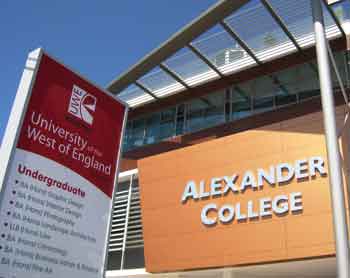 Προκήρυξη υποτροφιών Alexander College για το ακαδημαϊκό έτος 2016-17