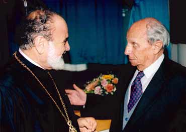 Η κυπριακή εμπειρία του Αρχιεπίσκοπου Ποιητή Στυλιανού Χαρκιανάκη